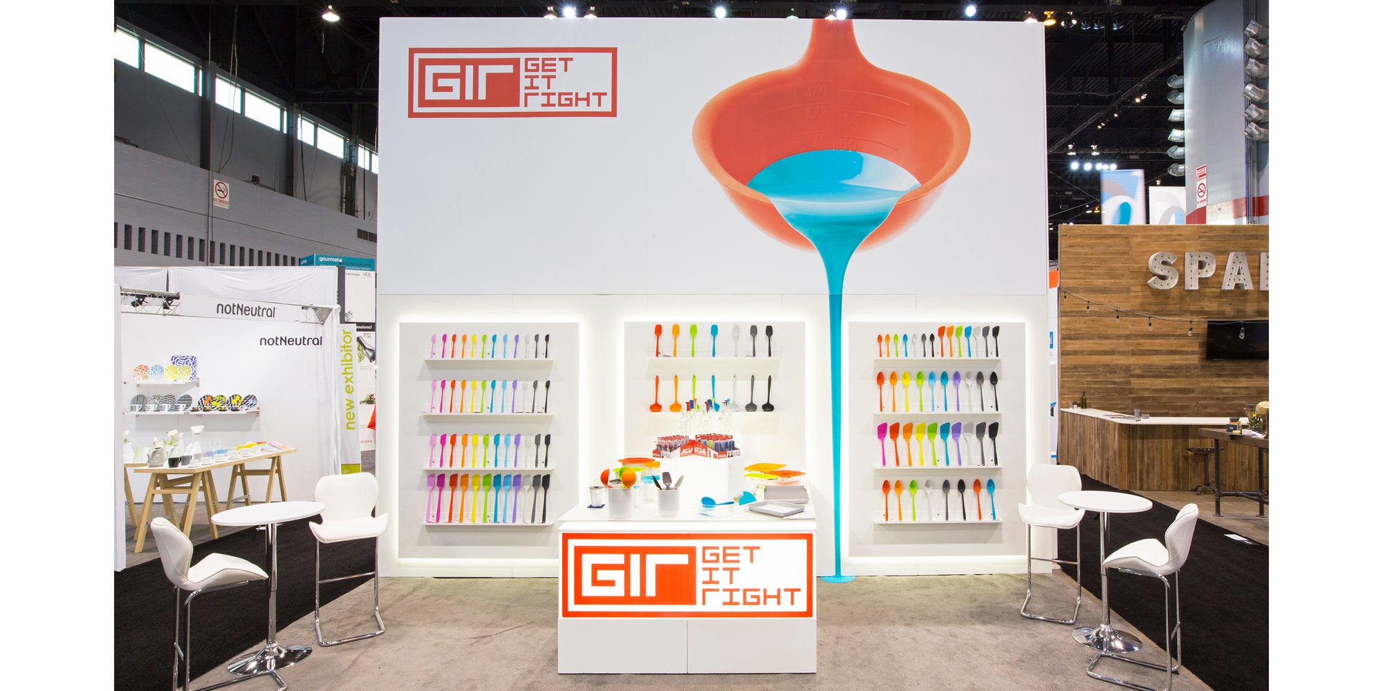 GIR custom tradeshow display with graphics