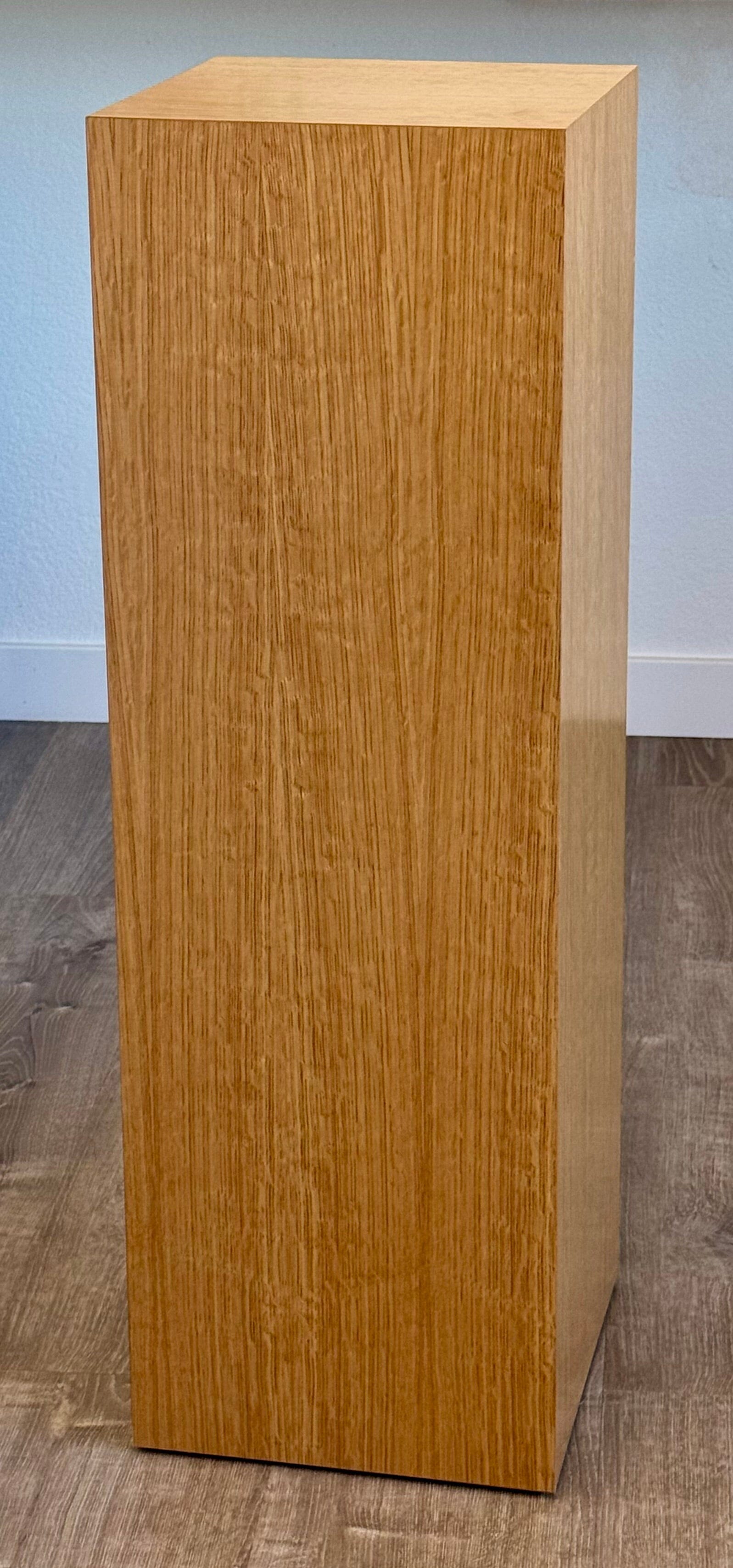 Quarter Sawn White Oak Pedestal (real wood veneer) – Pedestal Source